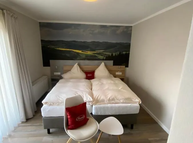 מלון Landgasthof Zur Erholung 2*