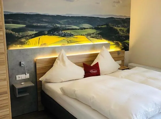 蓝哥祖尔荣酒店 酒店