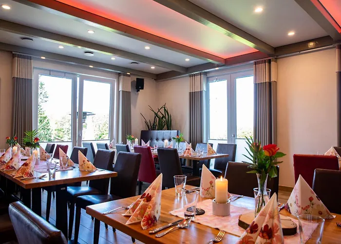 蓝哥祖尔荣酒店 酒店 2*